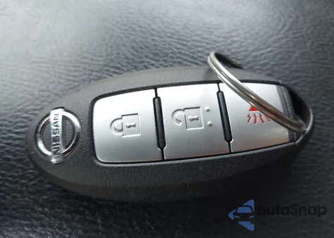 2015 Nissan Rogue Sv z USA, uszkodzony, nr VIN KNMAT2MV7FP584409